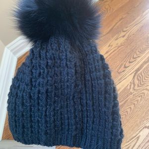 Black Womens PomPom winter hat